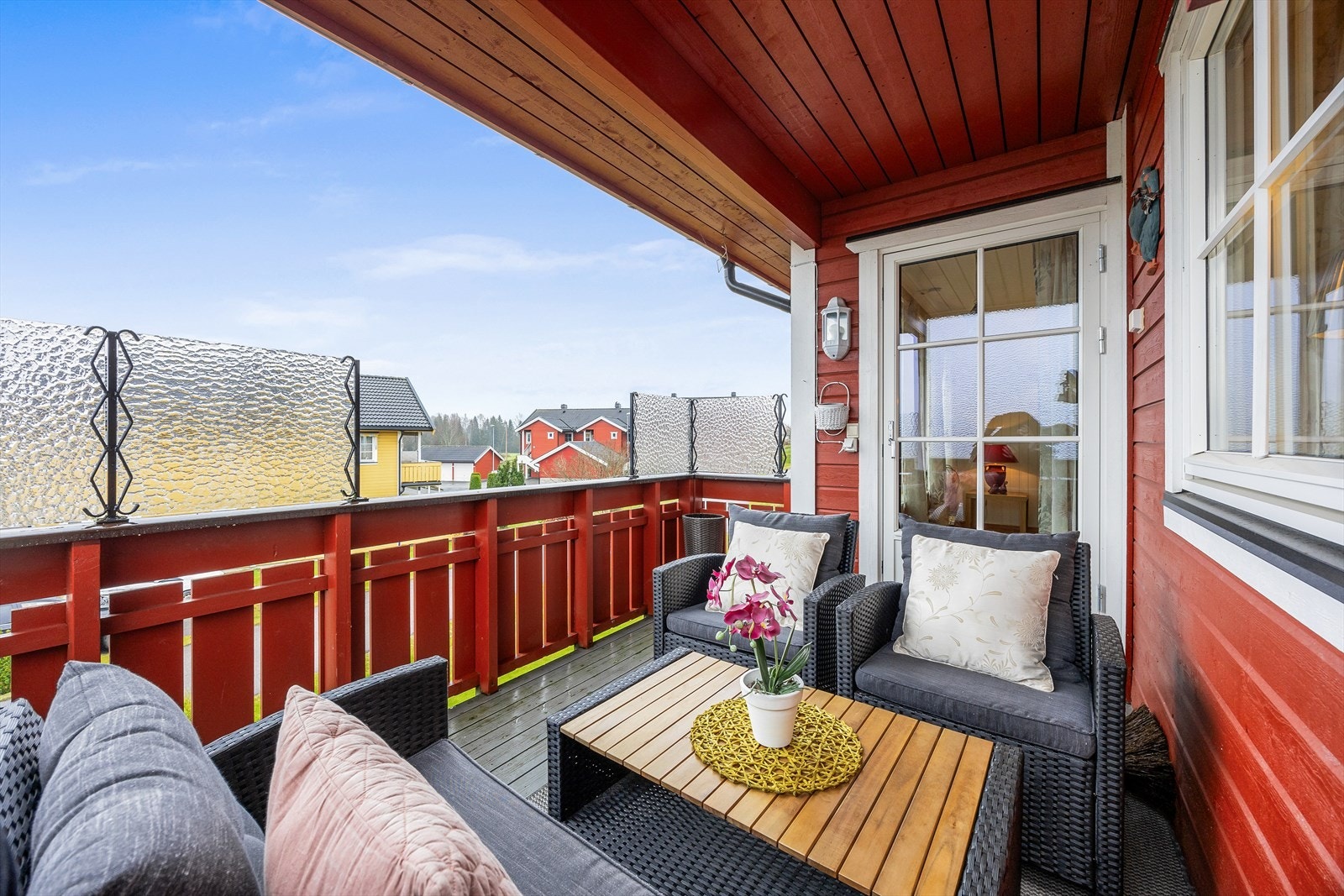 Dette er en fin 3-roms leilighet med veranda! Galleribilde