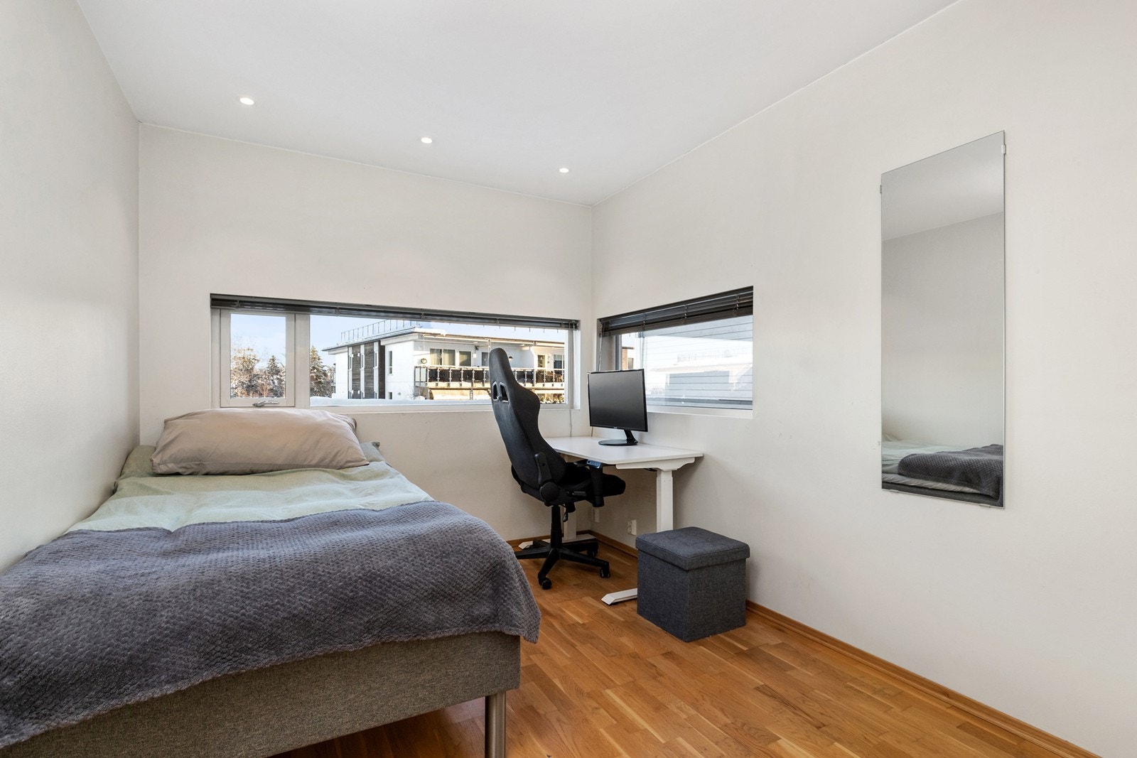 Soverom (2). Galleribilde