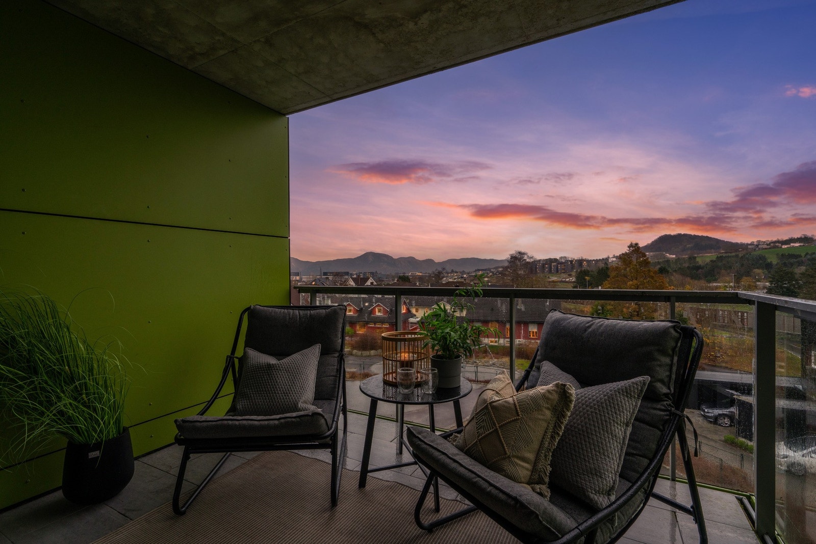 EIE | Kveldsbilde Galleribilde