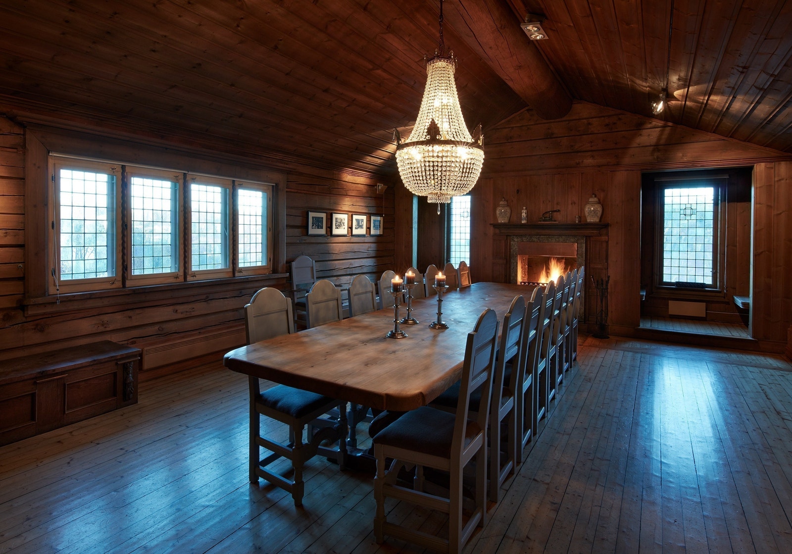 Gildesalen kan romme kurs, seminarer, og sammenkomster for deg og dine kunder. vi dekker til 50 stk.! Galleribilde