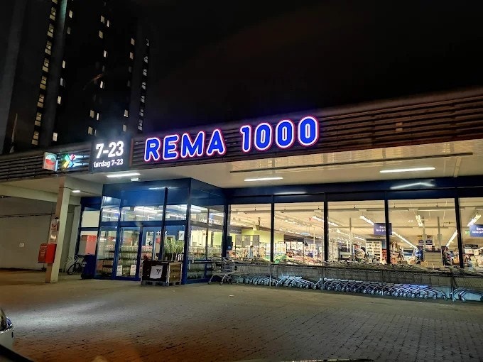 Rema 1000 Tiller (1,6 km) I området er det også skoler og barnehager, samt gode kollektivtilbud. Galleribilde