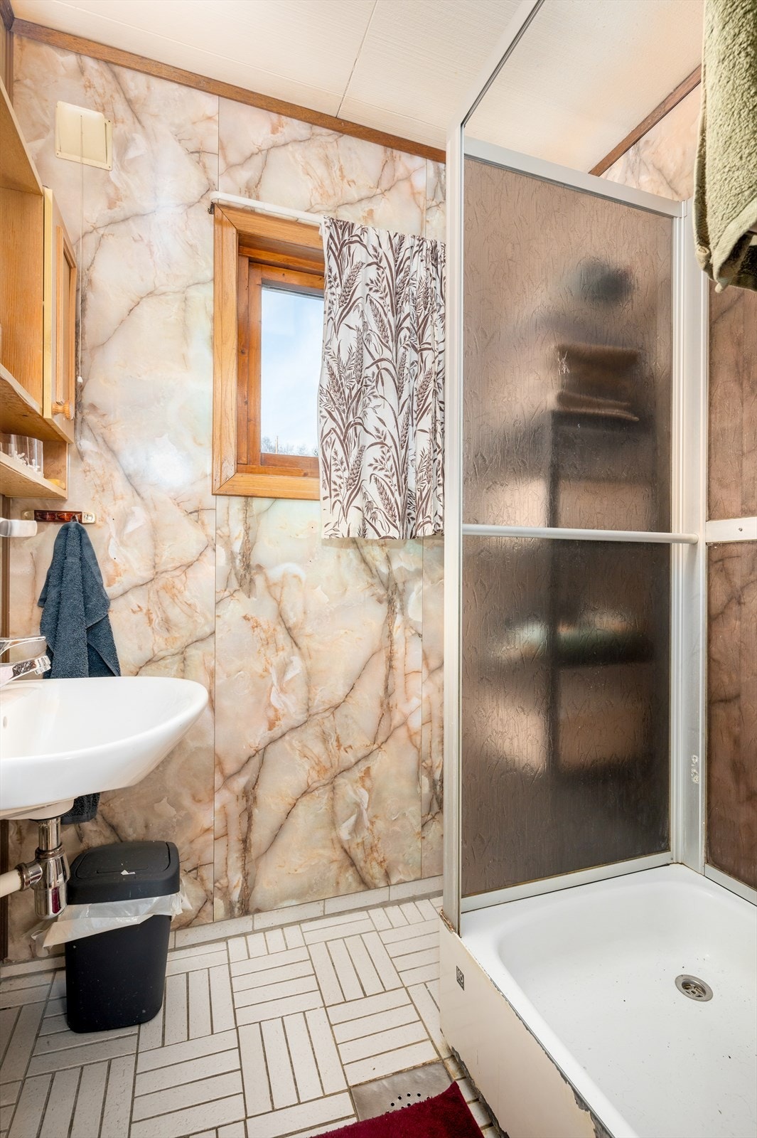 Bad i 2 etasje. Galleribilde