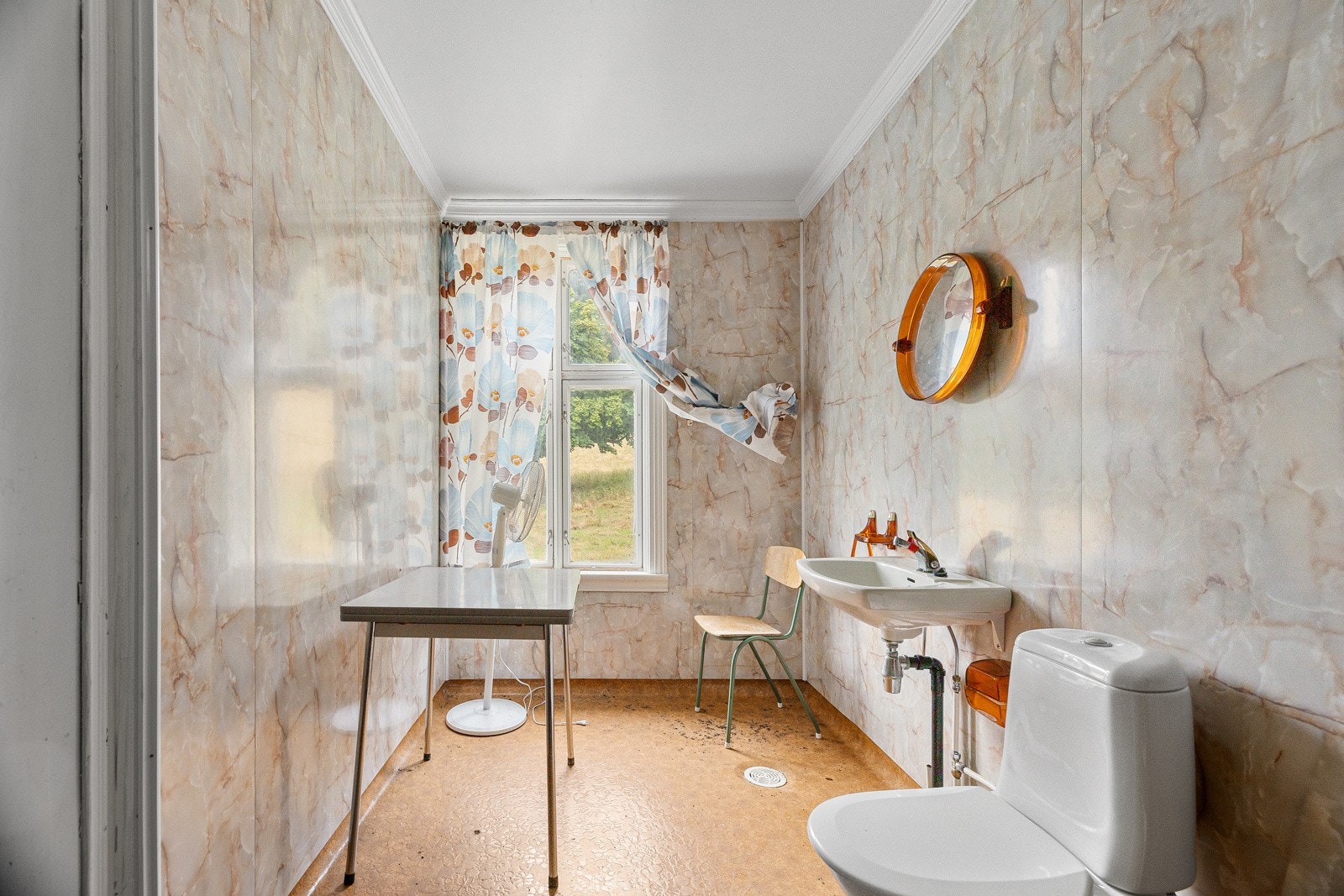 Bad i 1. etasje Galleribilde