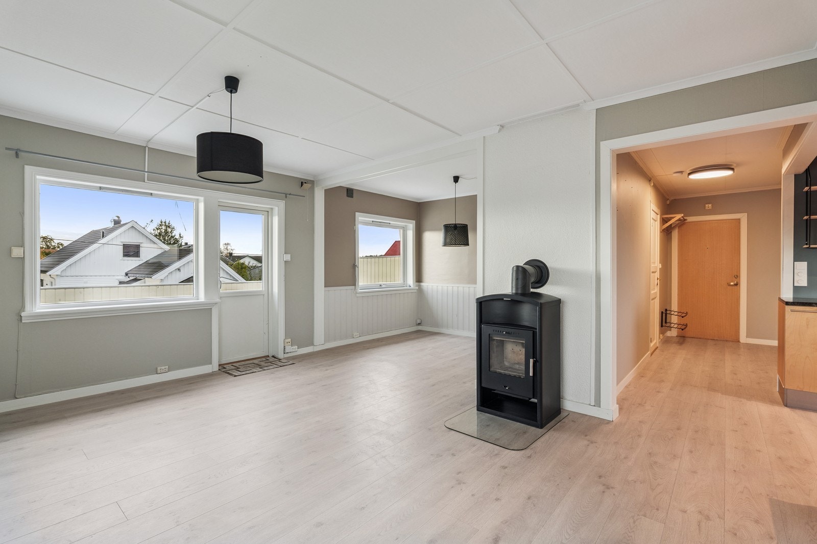 Stue med peisovn Galleribilde