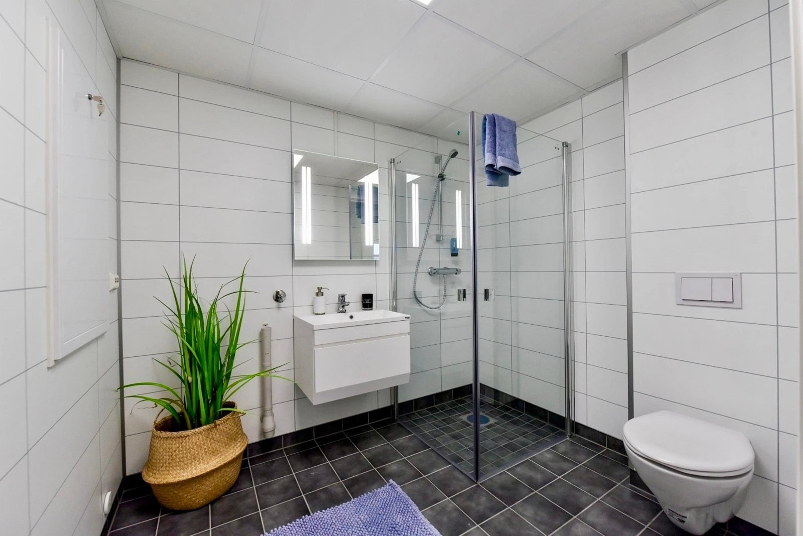 Badet er på 5 kvm. Galleribilde