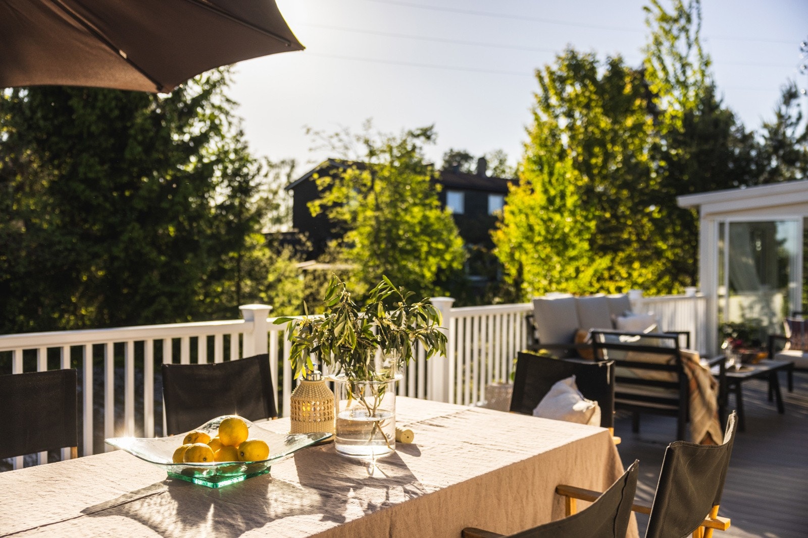 Her kan du nyte solen fra formiddag til sen ettermiddag. Galleribilde