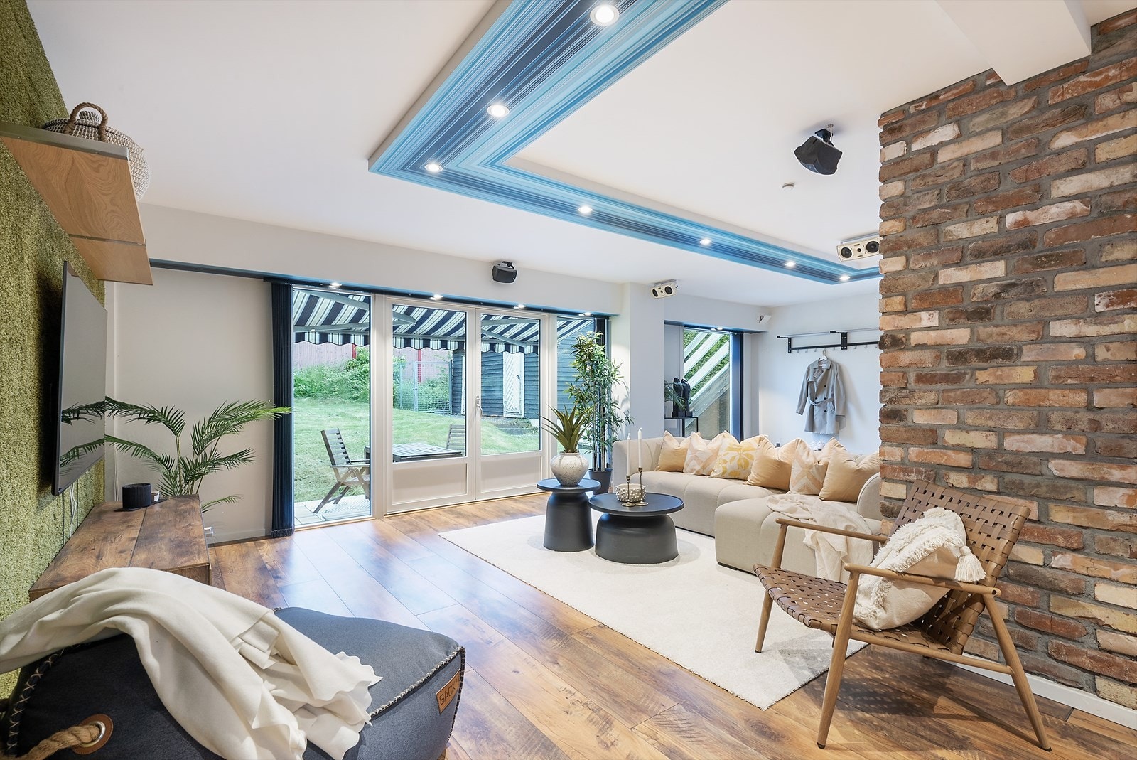 Innbydende og stilig stue. Galleribilde