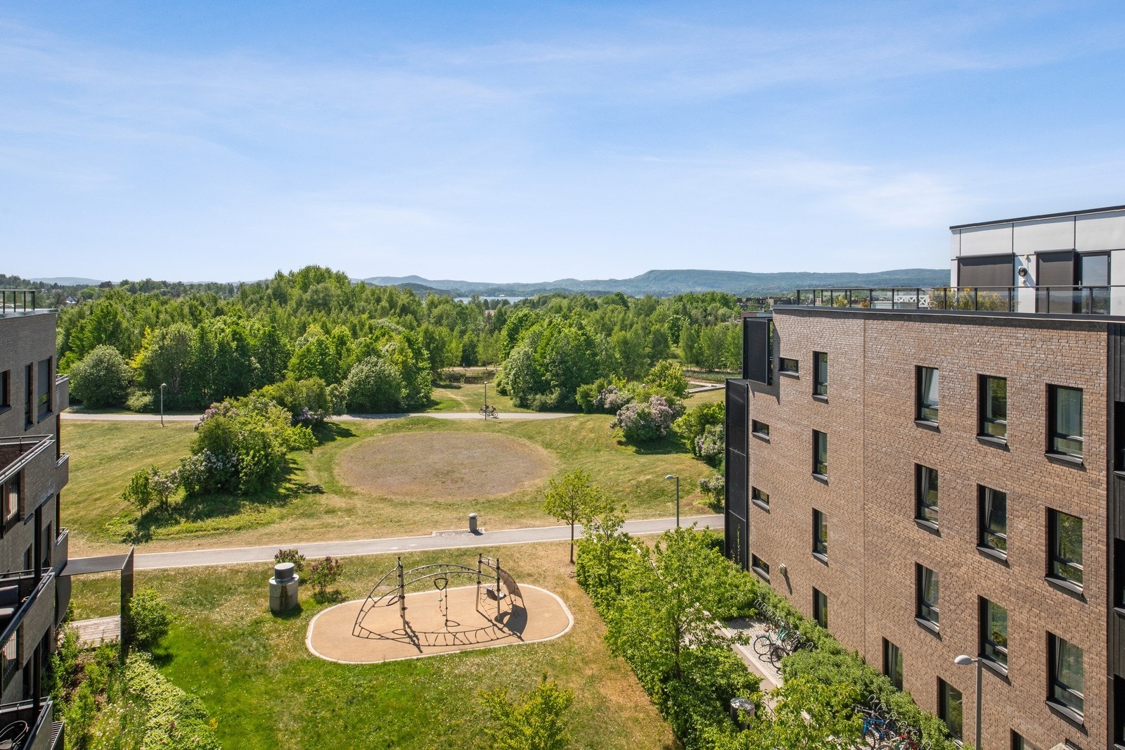 Flott utsikt fra leiligheten Galleribilde