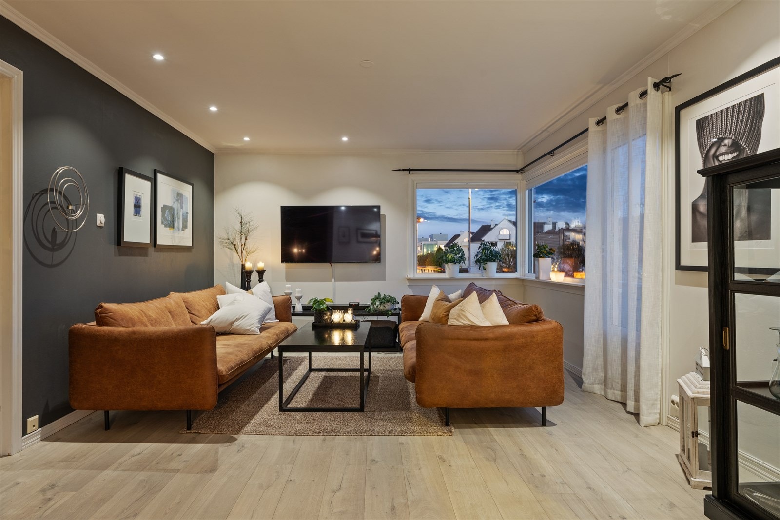 Stue i 2. etg Galleribilde