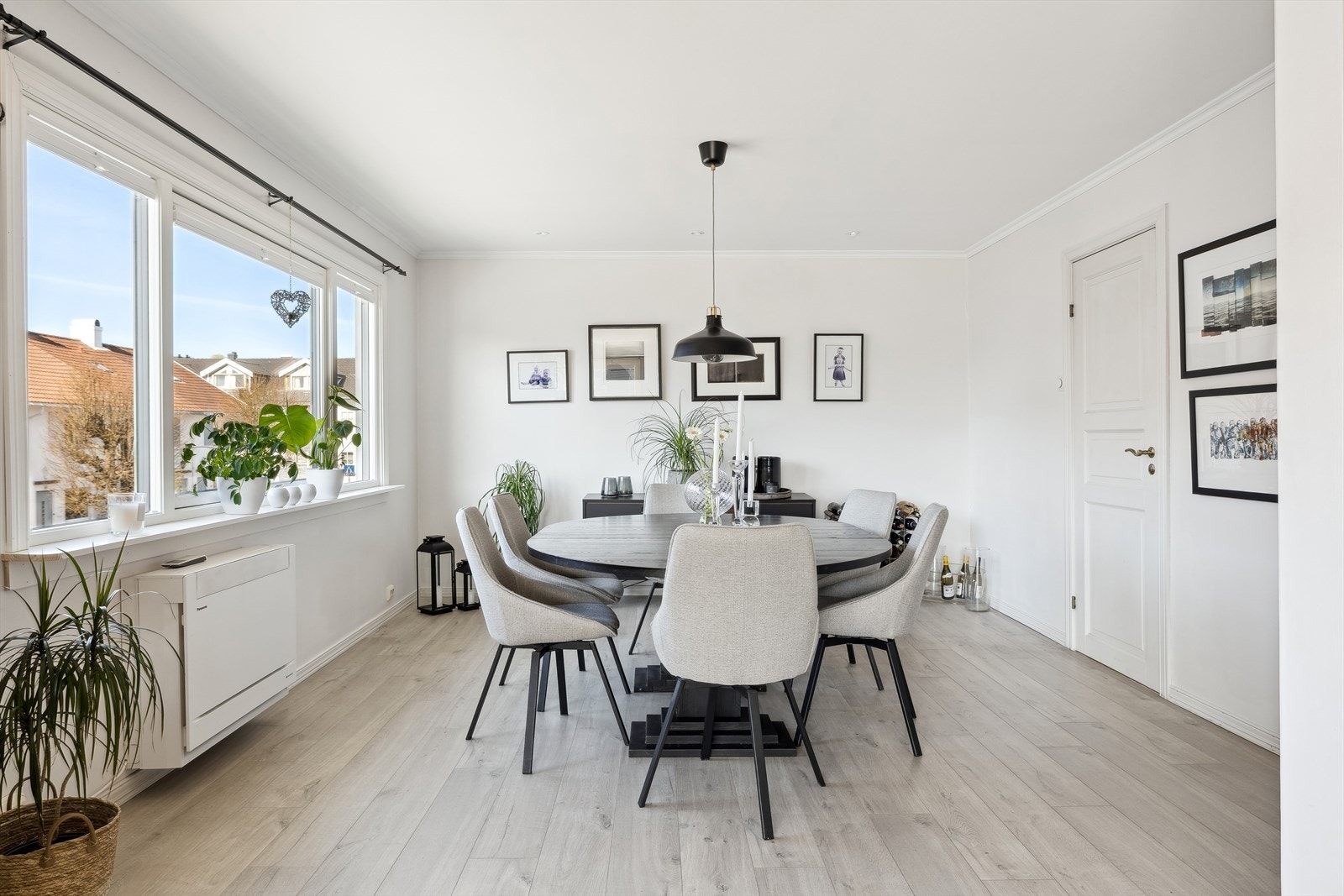 Stue 2. etg Galleribilde