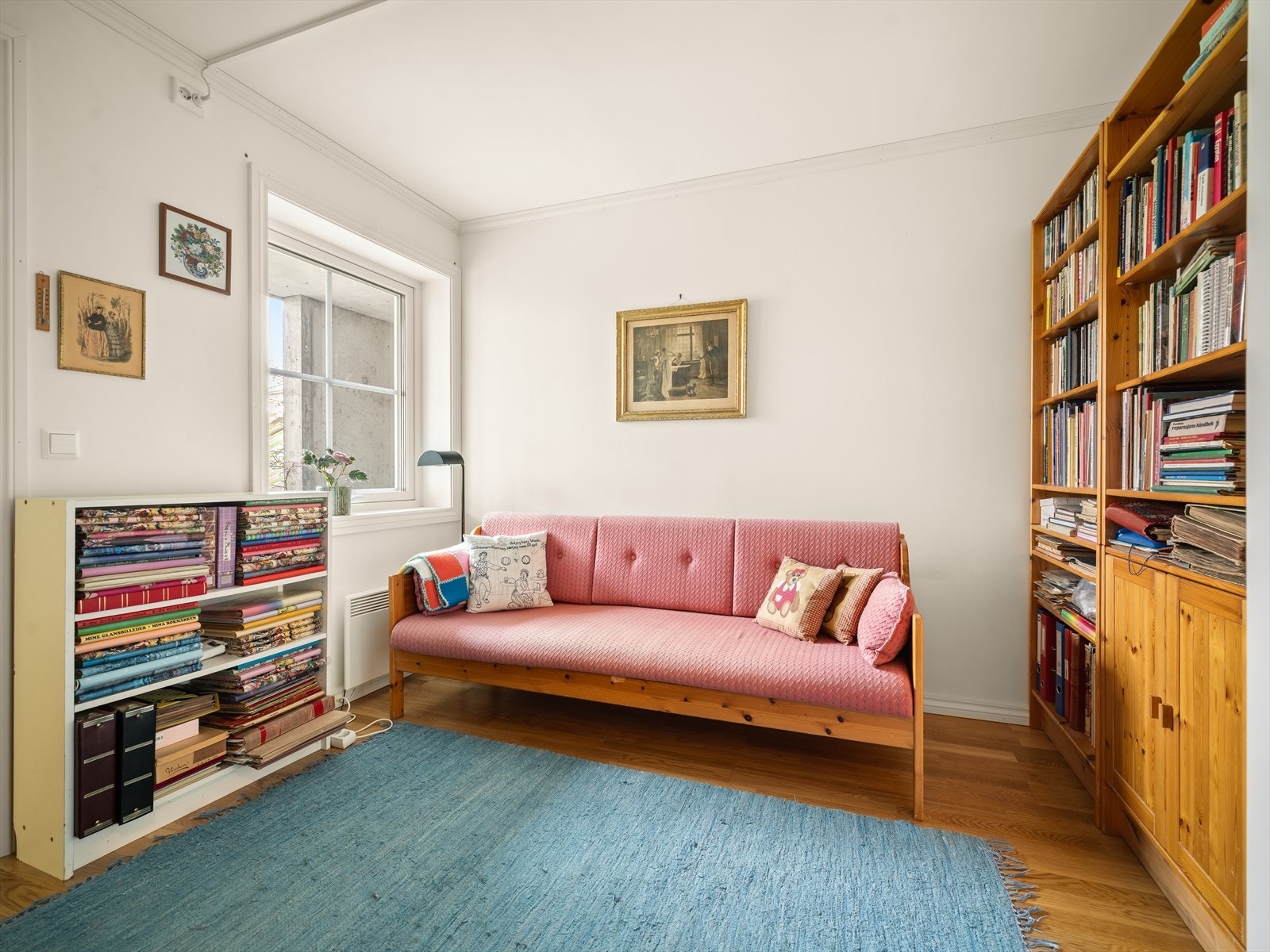 Oppholdsrom/soverom Galleribilde