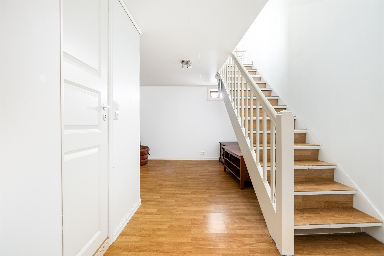 Kjellerstue Galleribilde