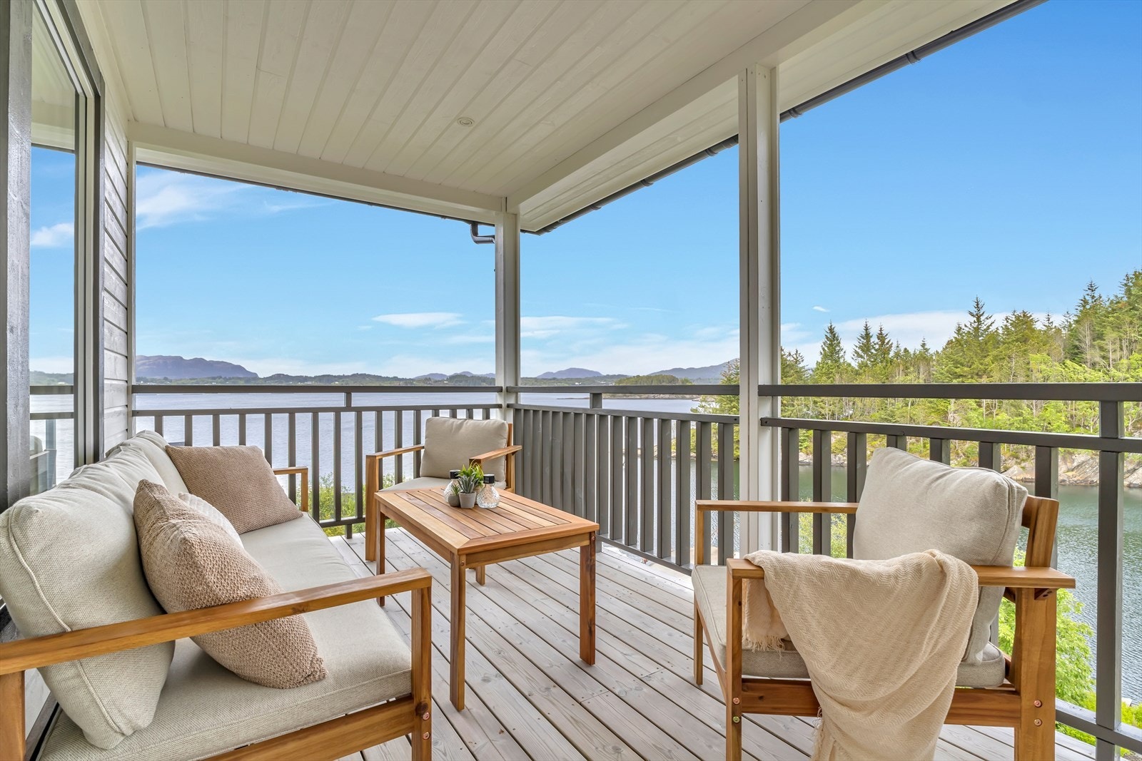 Terrassen er 20,6m² Galleribilde