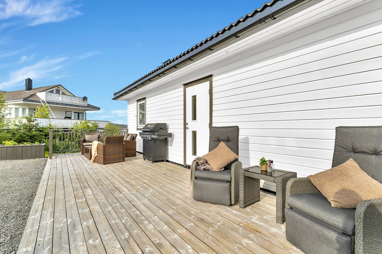 God plass til ønsket utemøblering Galleribilde