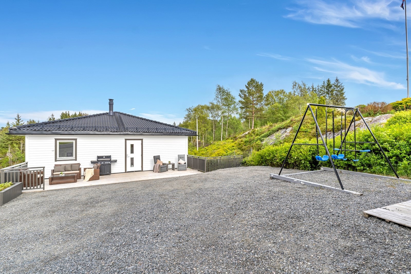 Herlig og barnevennlig uteområde like ved inngangpartiet Galleribilde