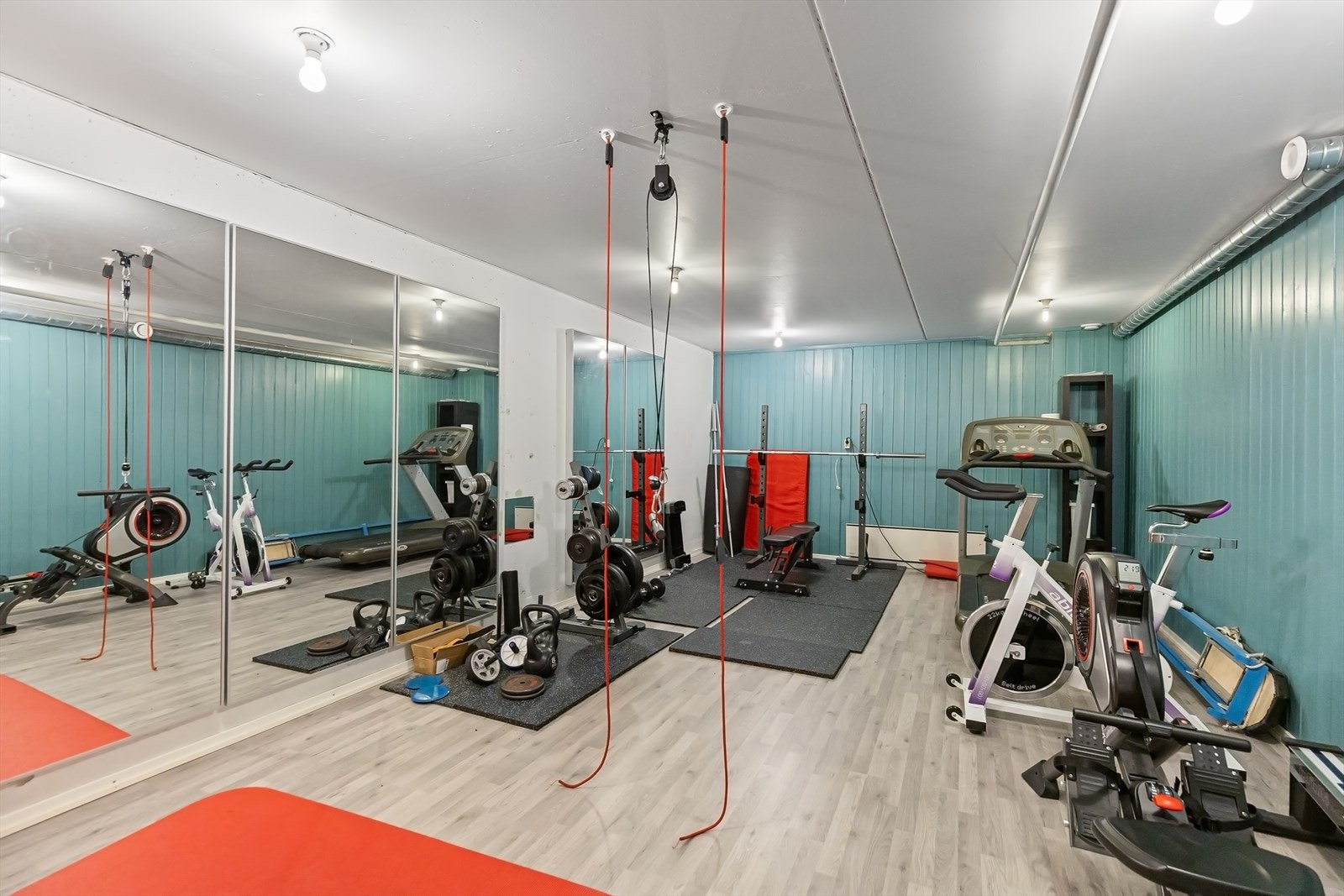 Felles treningsrom rett ved leiligheten Galleribilde