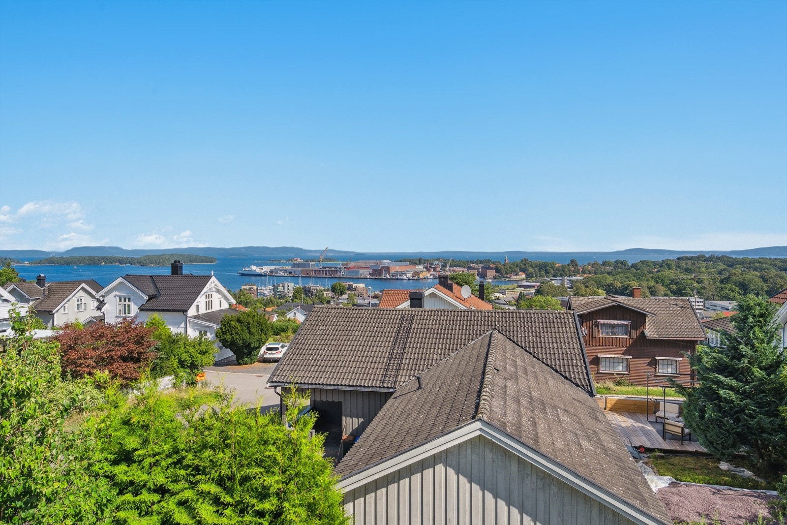 Dette er et sjarmerende og rolig nabolag med få minutters gange til sentrum. Galleribilde