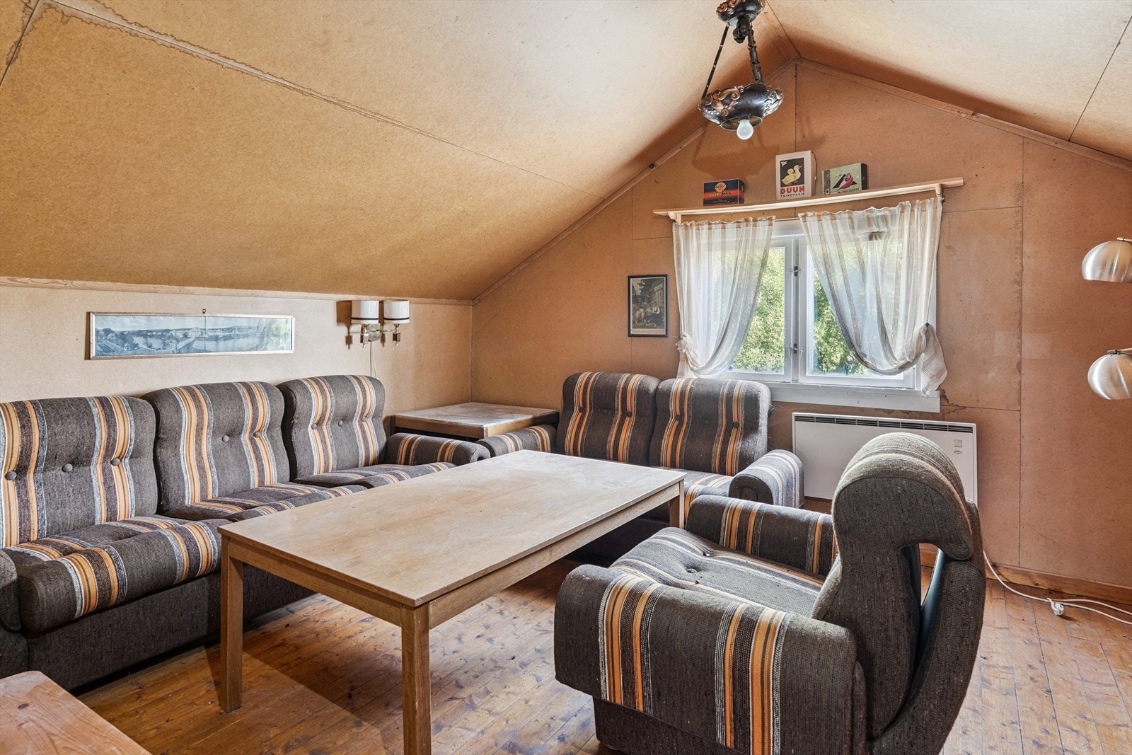 Stue Loftsetasje Galleribilde