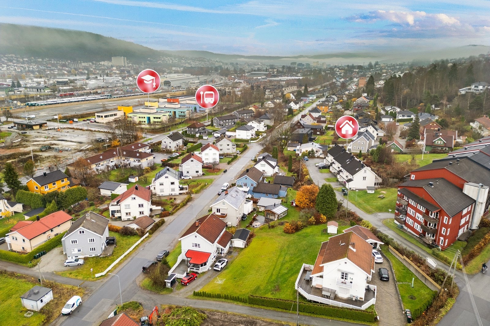 Kort og trygg skolevei til Gulskogen barne- og ungdomsskole, samt bussholdeplass inn til sentrum Galleribilde