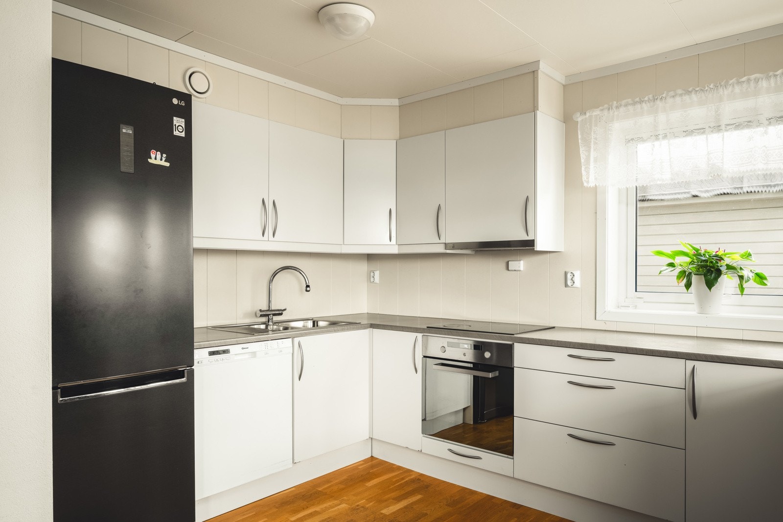 Lekkert kjøkken Galleribilde