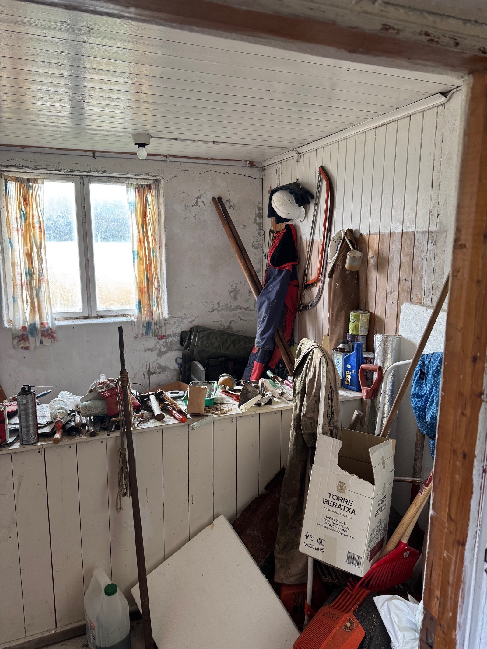 Bod i kjelleren Galleribilde