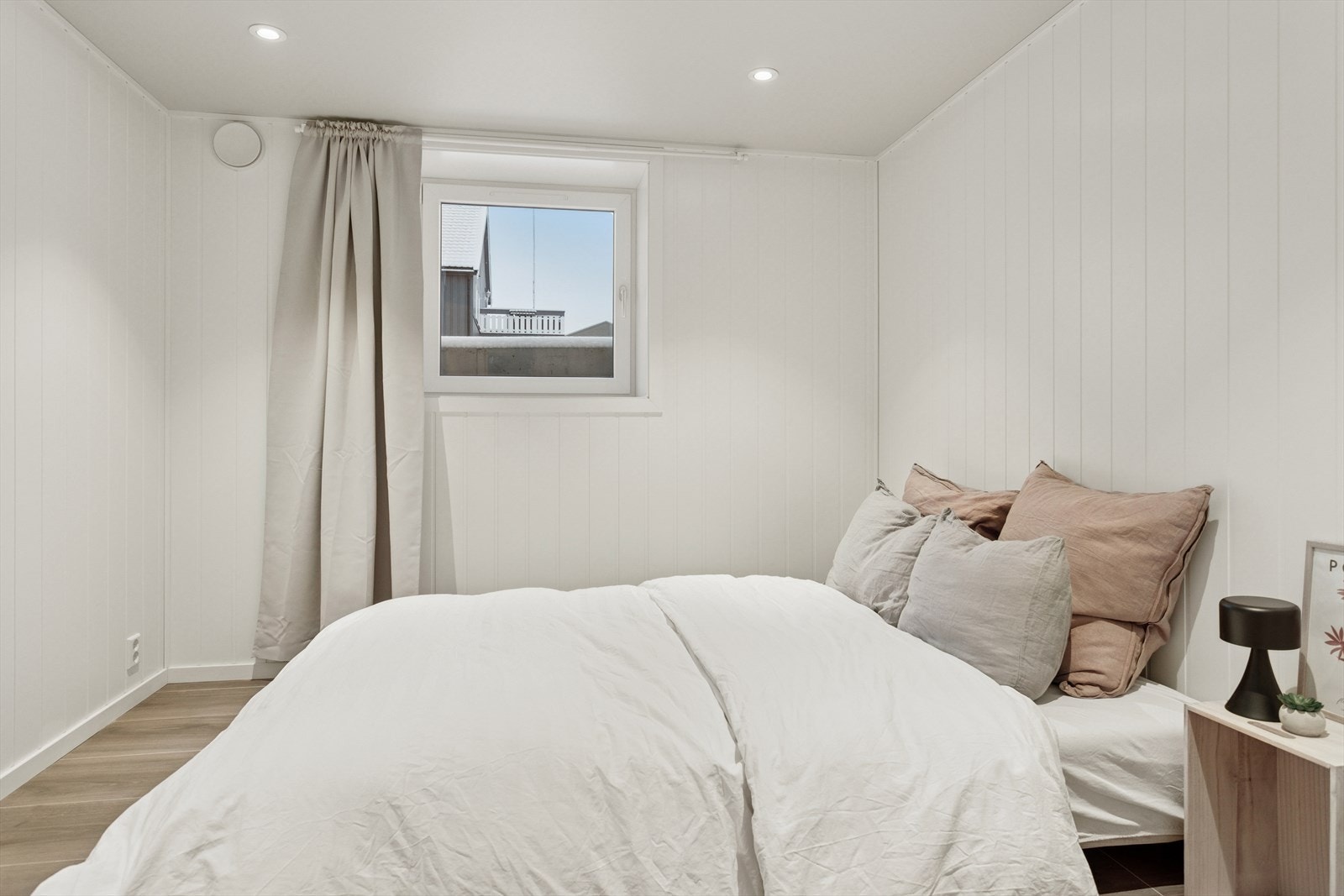 Soverom i utleiedel Galleribilde