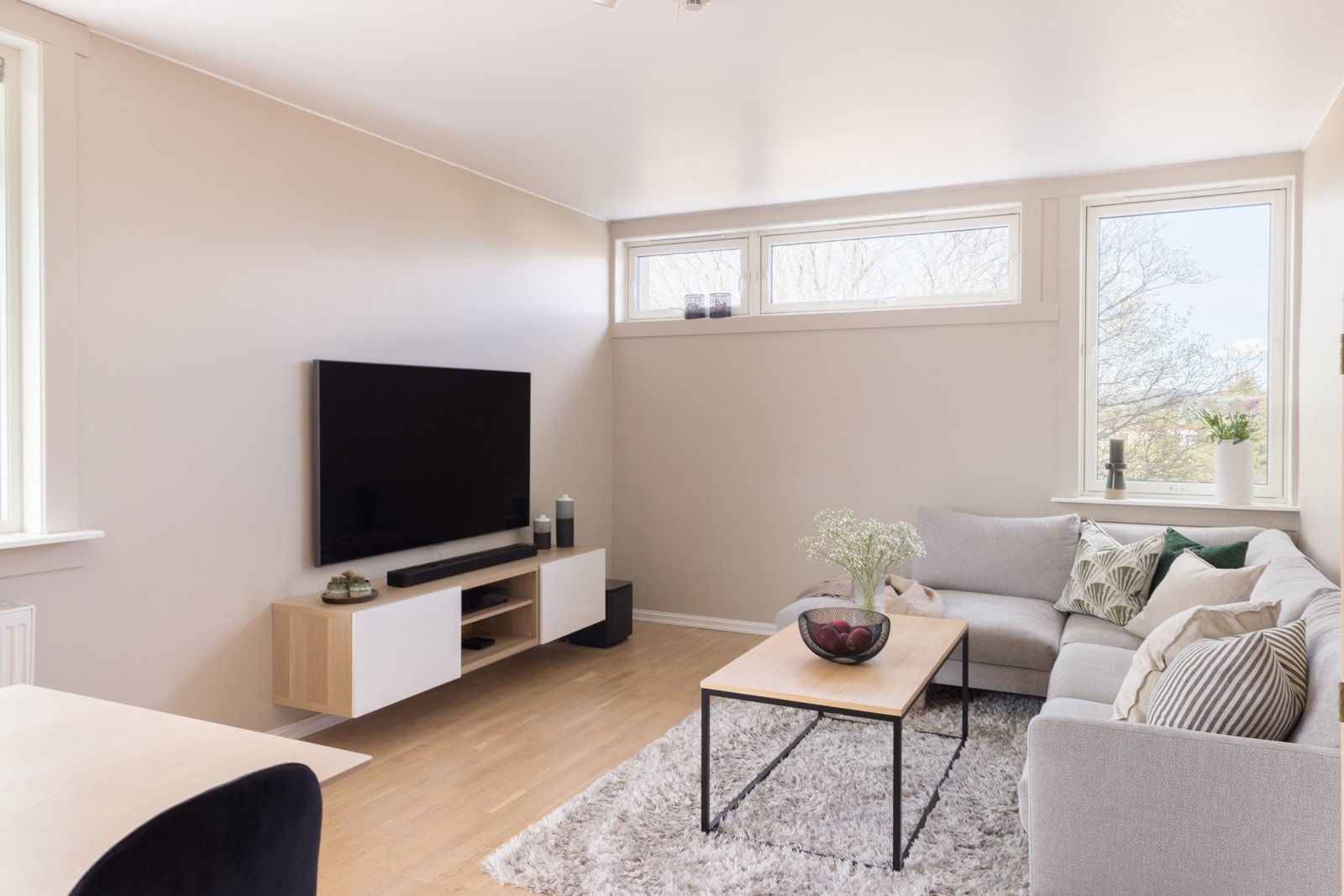 - Varmtvann og fyring er inkludert i felleskostnadene - Galleribilde