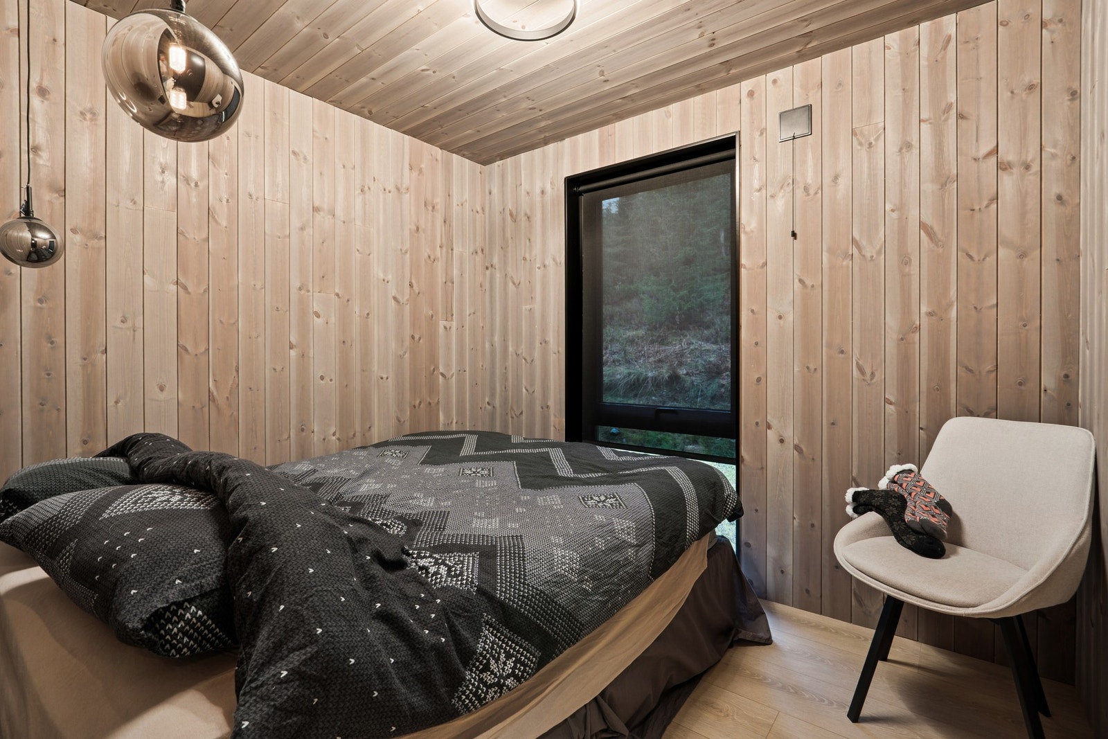 I hovedetasjen befinner det seg 2 soverom. Galleribilde