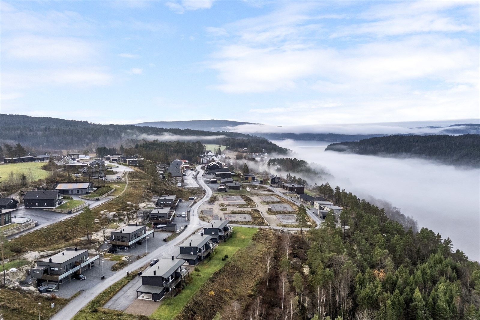 Her bor du i første rekke på Fagerholt. Område foran er avsatt til grøntområde Galleribilde