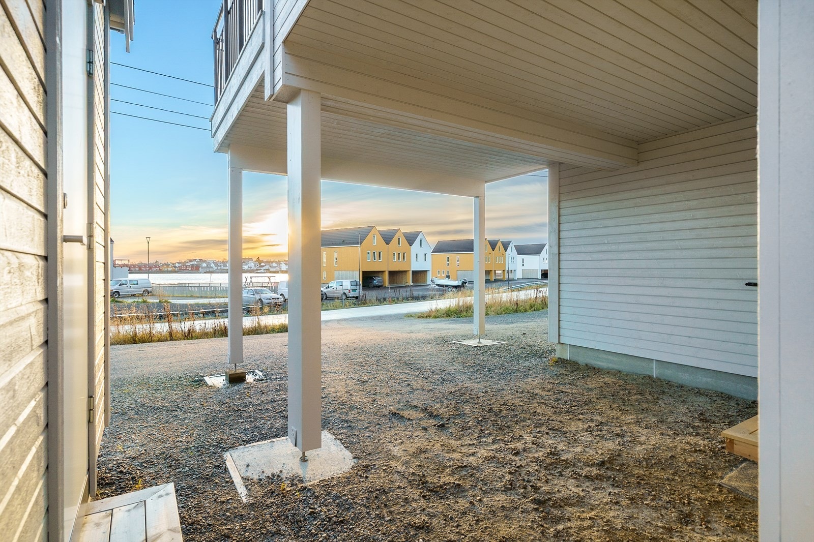 Parkering i carport Galleribilde