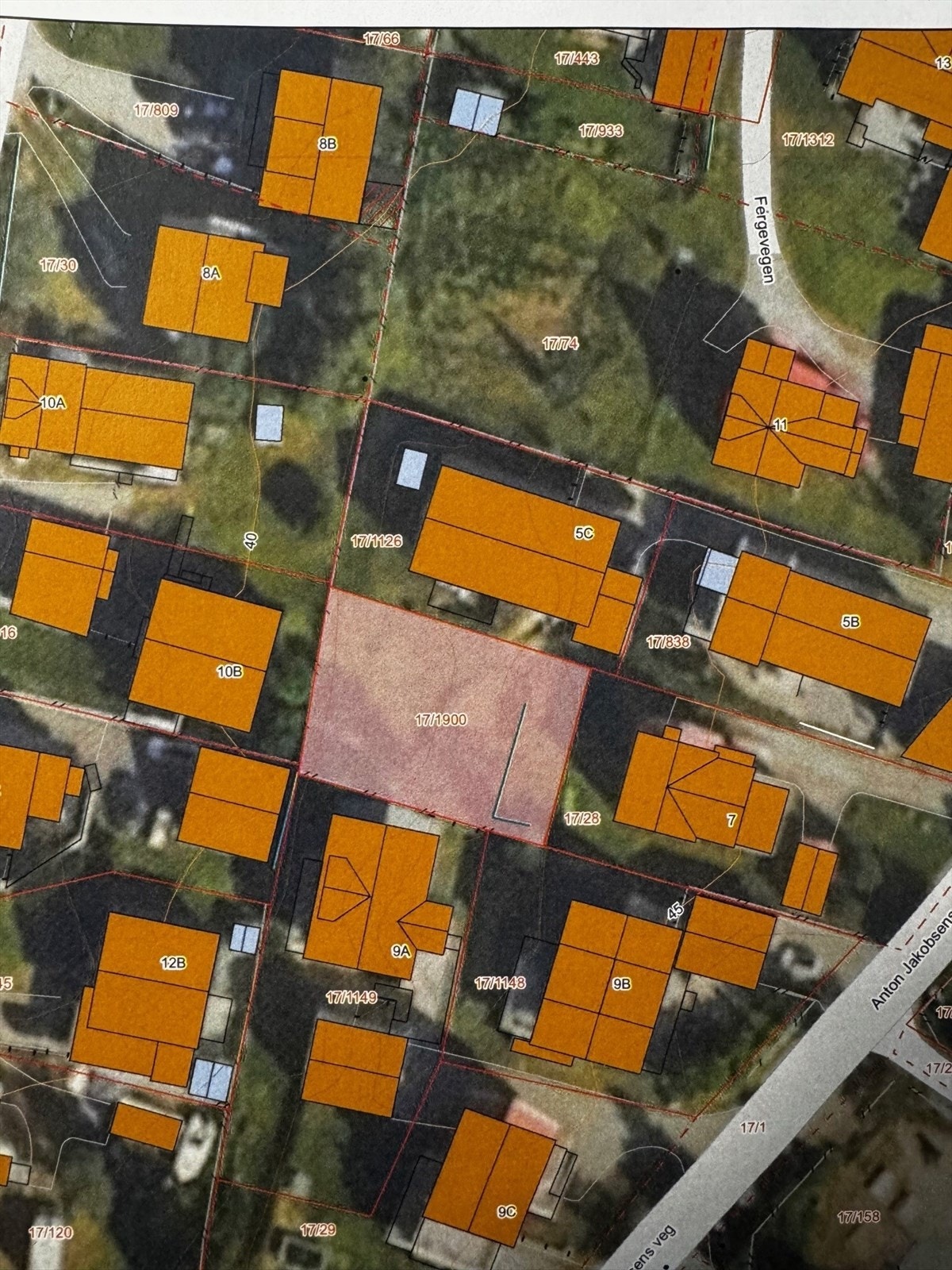 Tomten er på 363,2 kvm Galleribilde