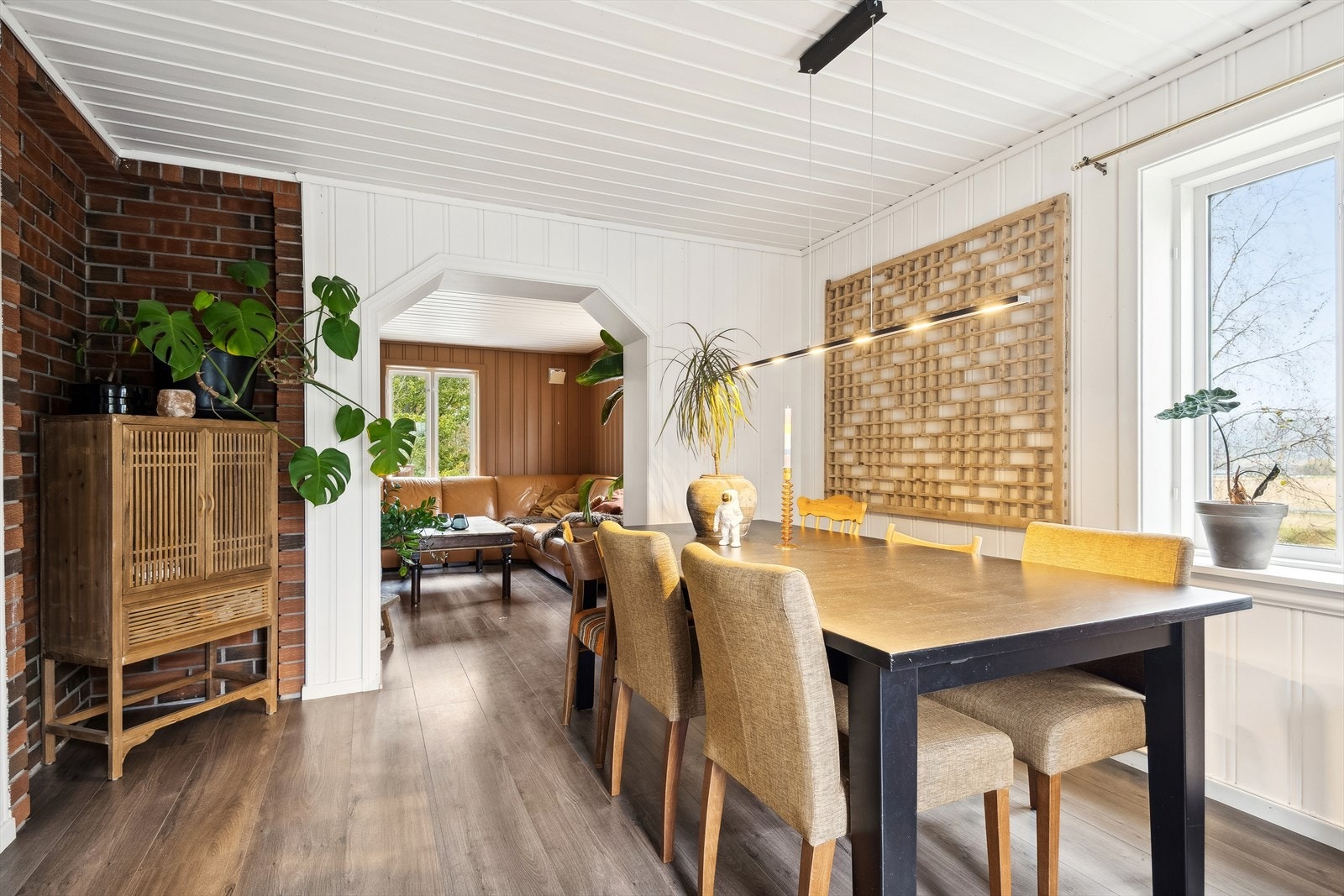 Romslig spisestue Galleribilde