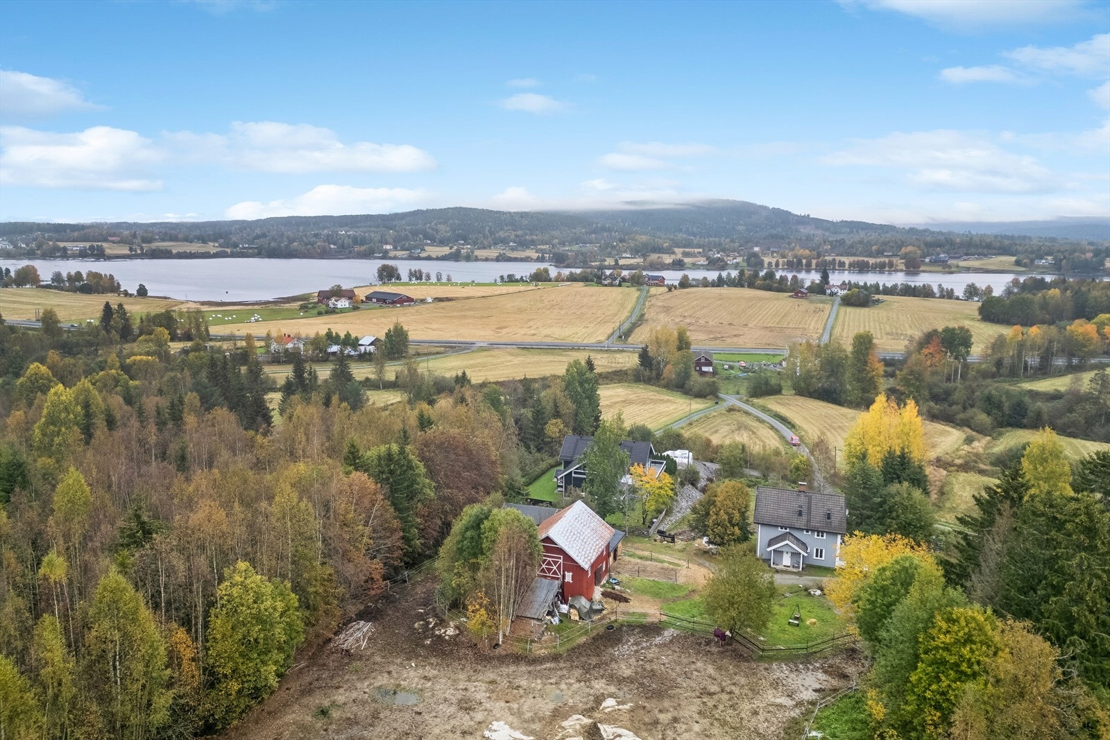 Nord-Odal har nydelig landskap med Storsjøen som midtpunkt. Galleribilde