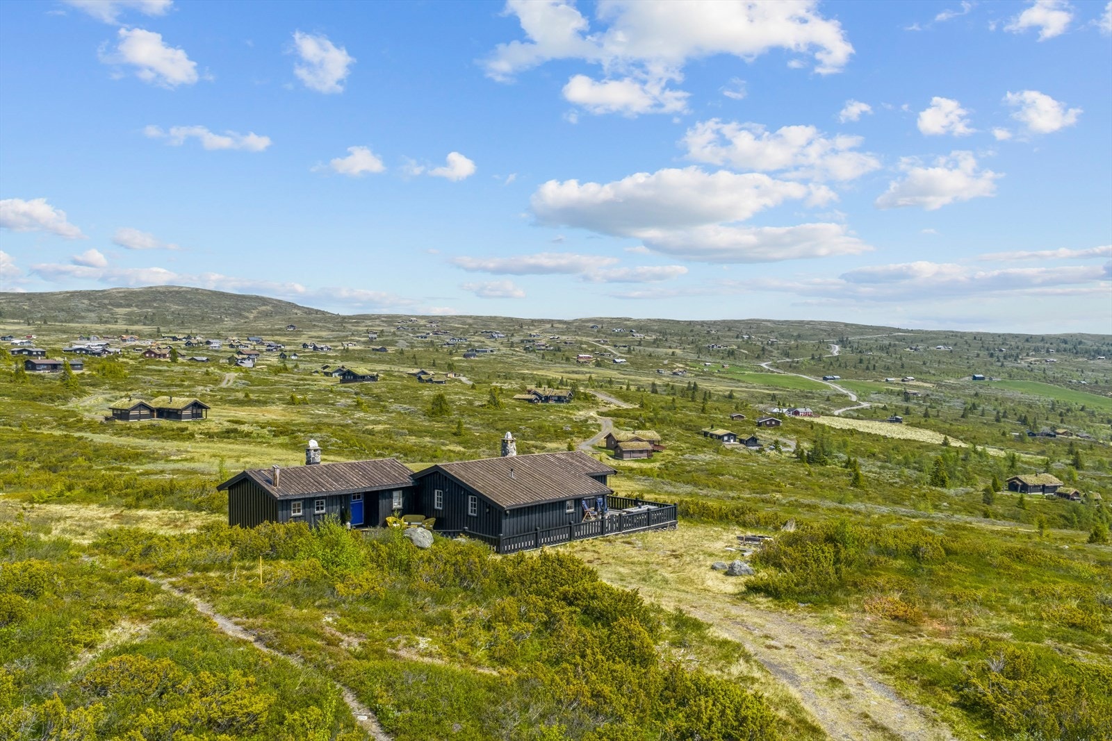 Med sin vakre natur og utallige turmuligheter er Syndin er et populært hytte og stølsområde. Galleribilde
