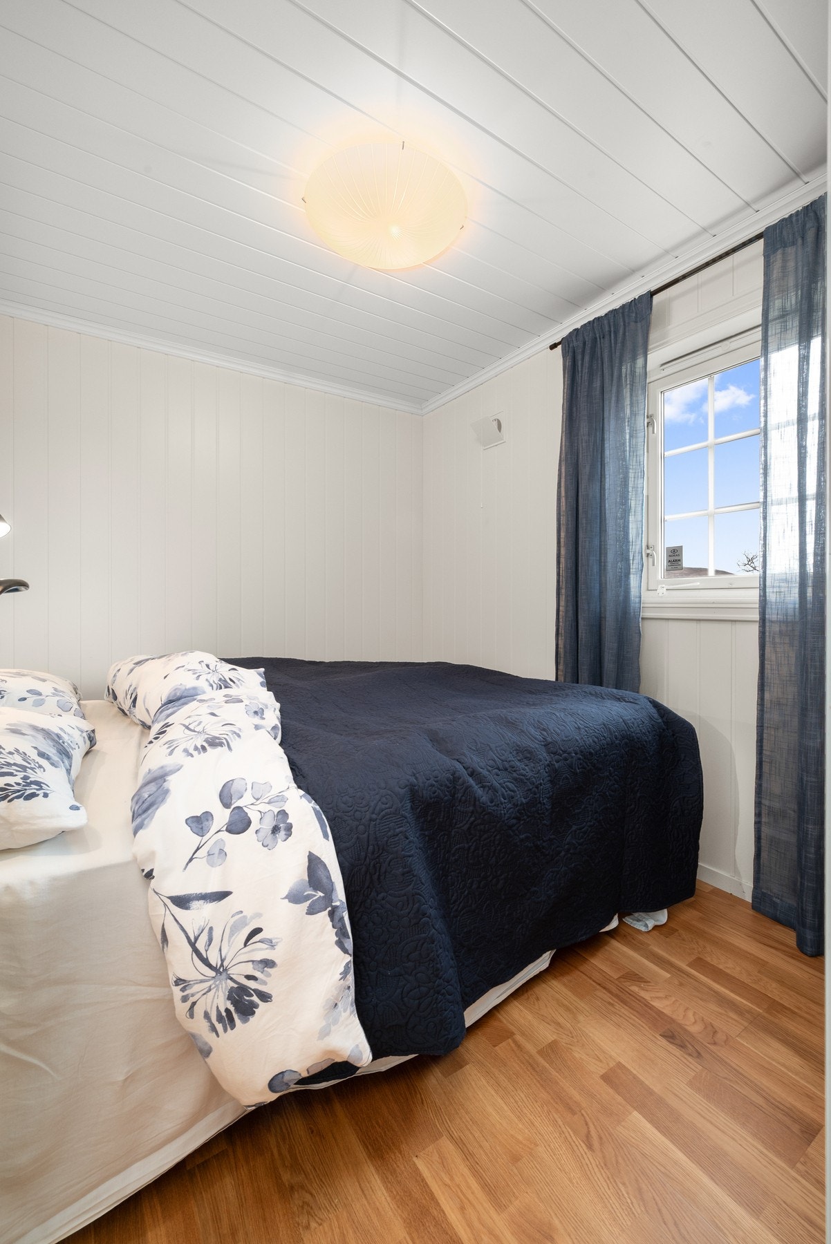 Soverom. Galleribilde