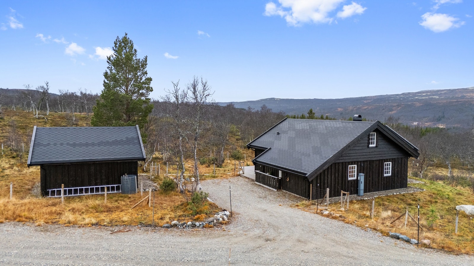 Området byr på enestående turmuligheter sommer som vinter. Galleribilde