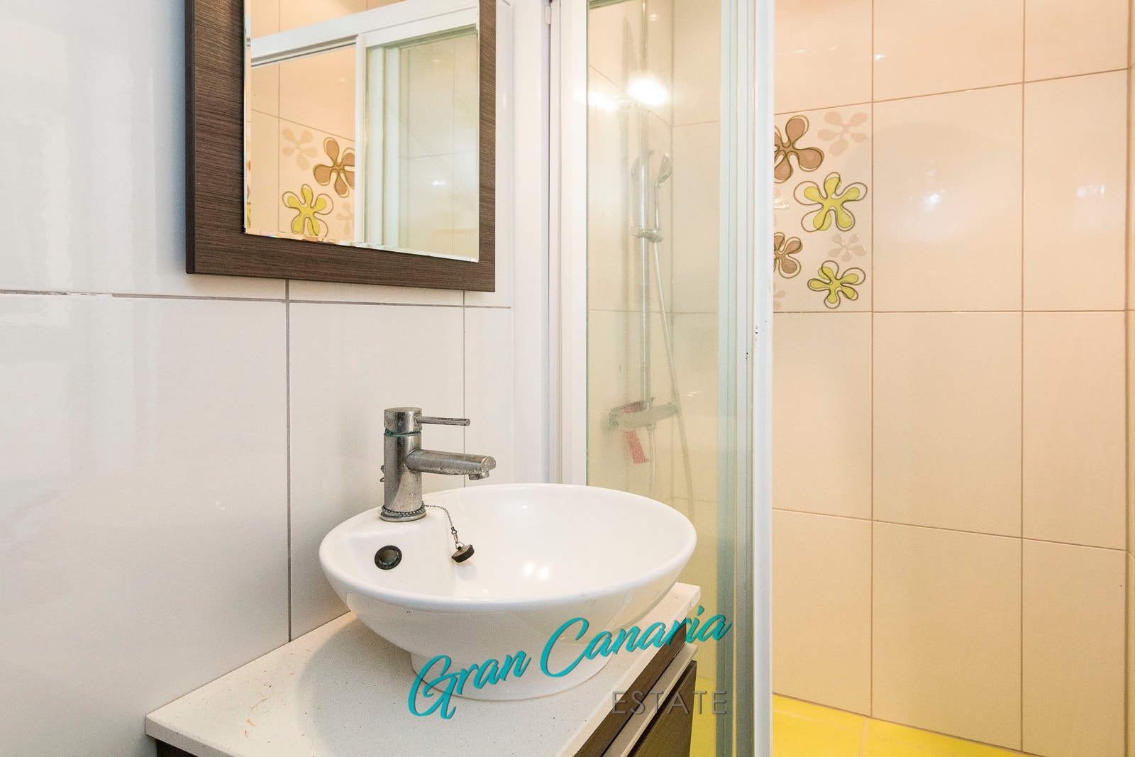 Ekstra bad med inngang fra terrassen Galleribilde