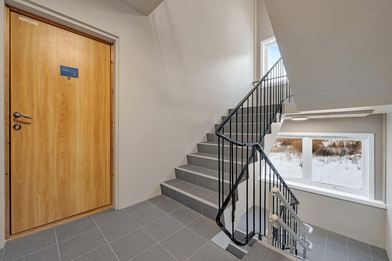 Leiligheten ligger i byggets 2.etasje. Galleribilde