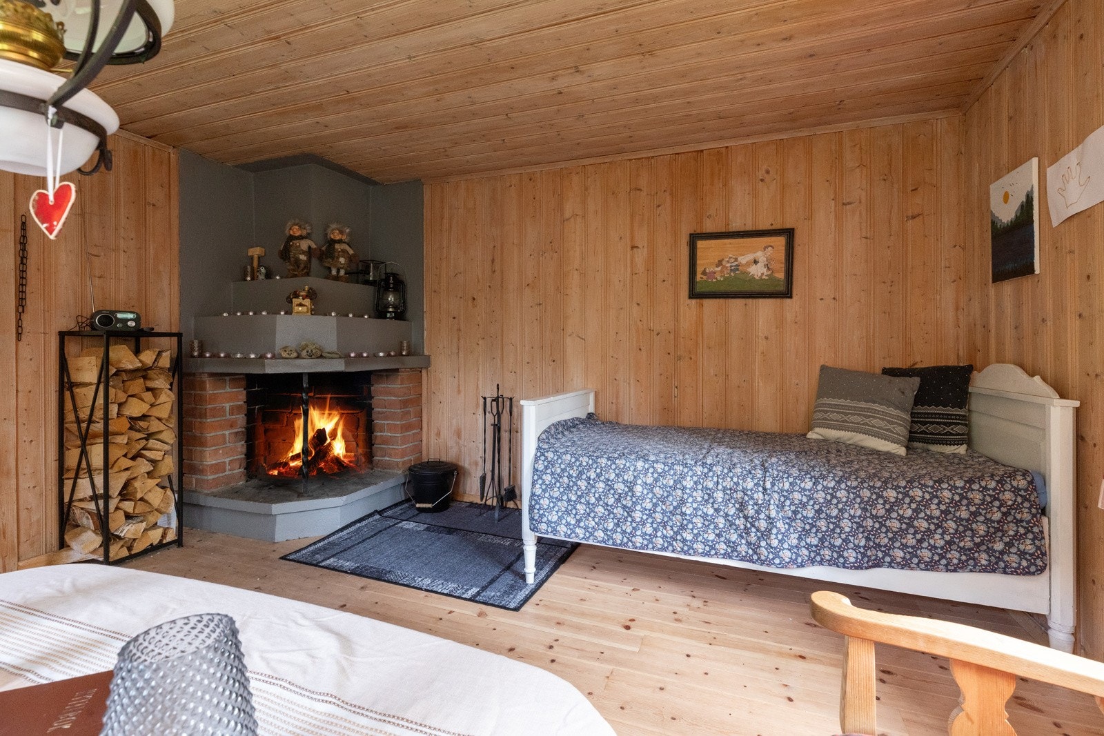 Peiskos hører med på hytta Galleribilde