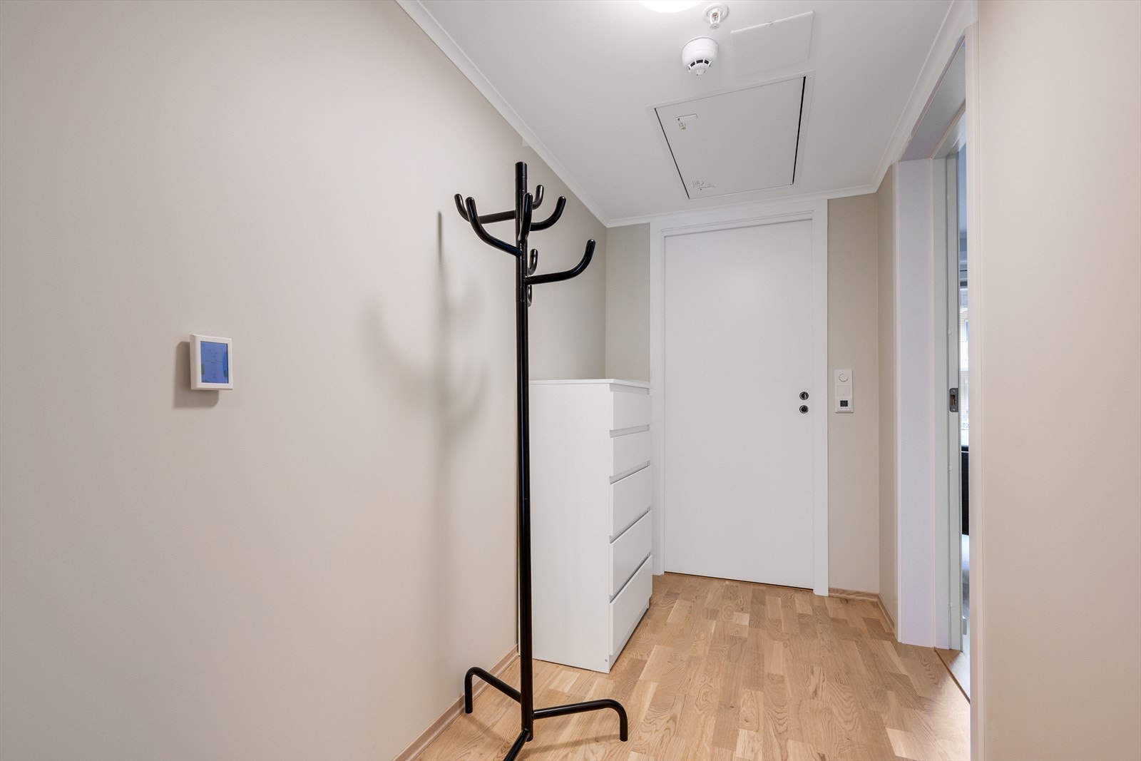 Felles hybel i borettslaget, som kan leies ved overnattingsbesøk. Galleribilde