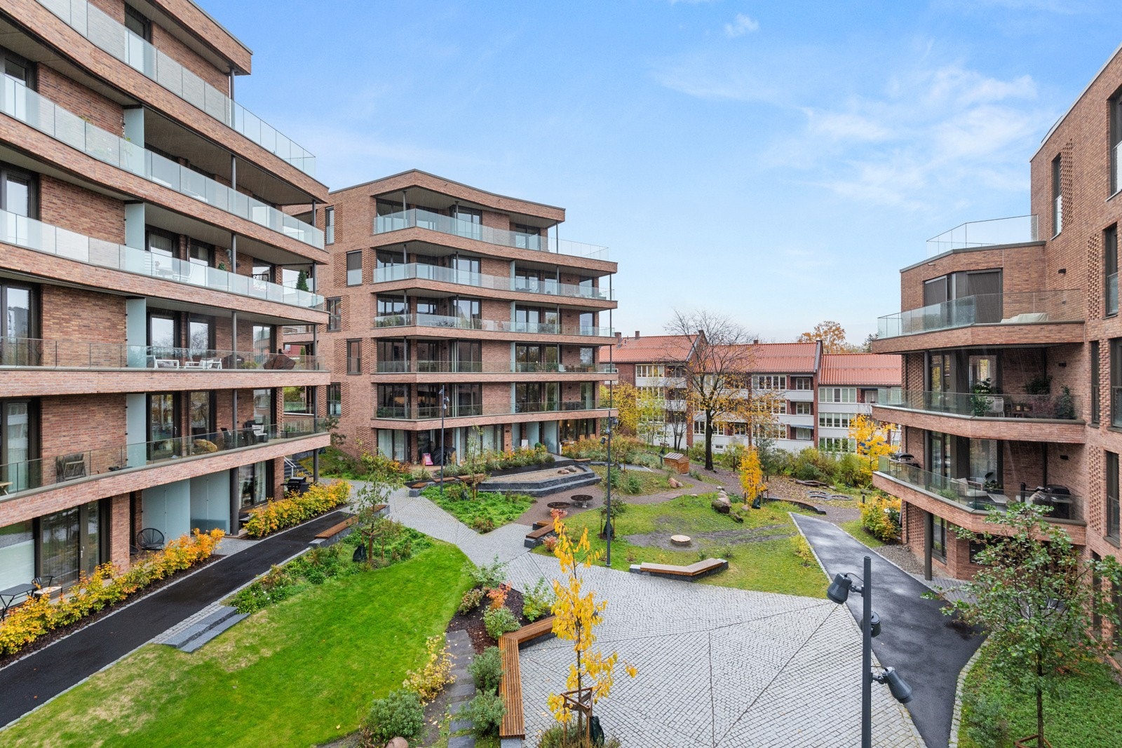 Leiligheten ligger lyst og luftig til i 4.etasje. Galleribilde