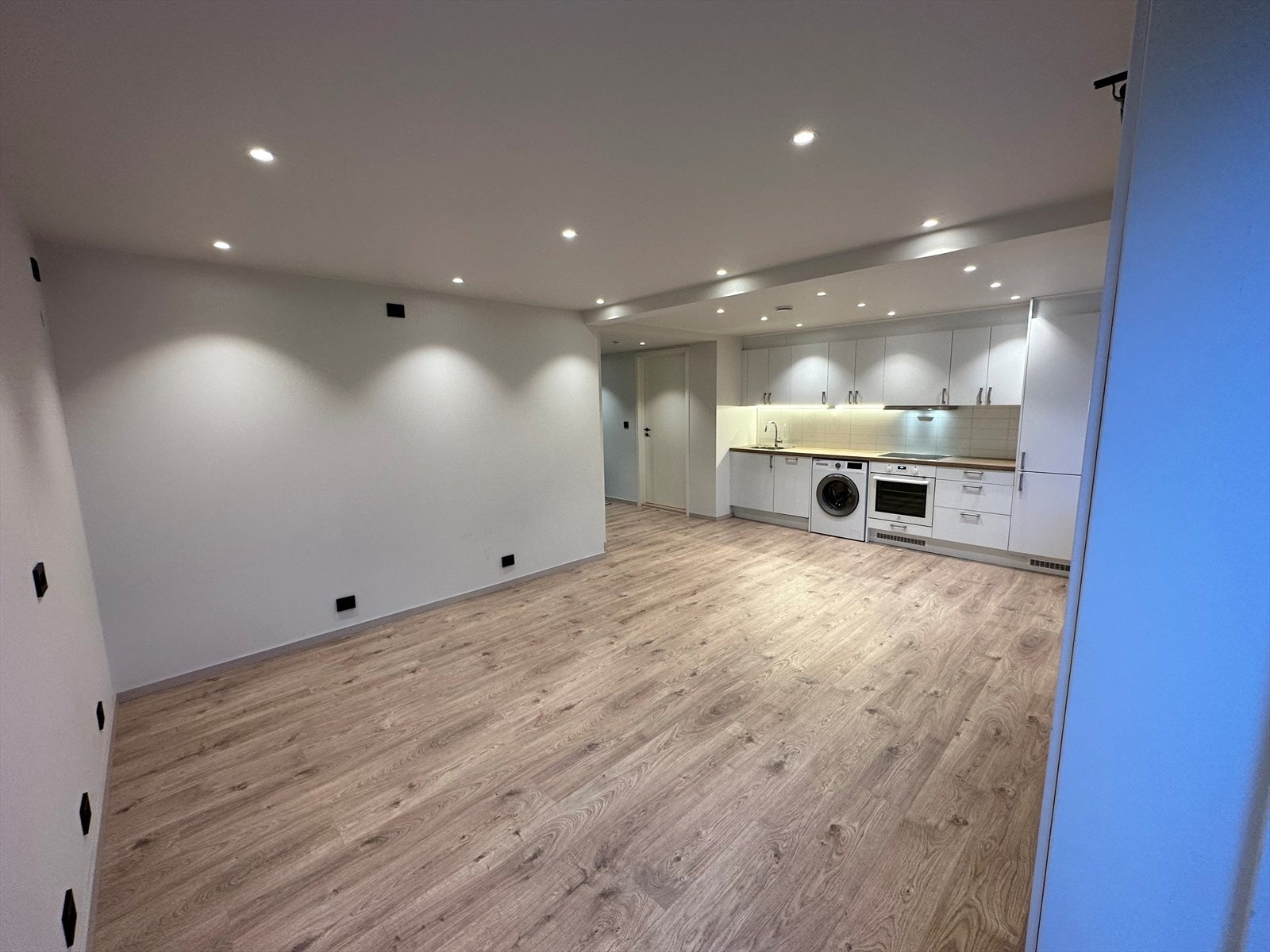 Selgers private bilder. Galleribilde