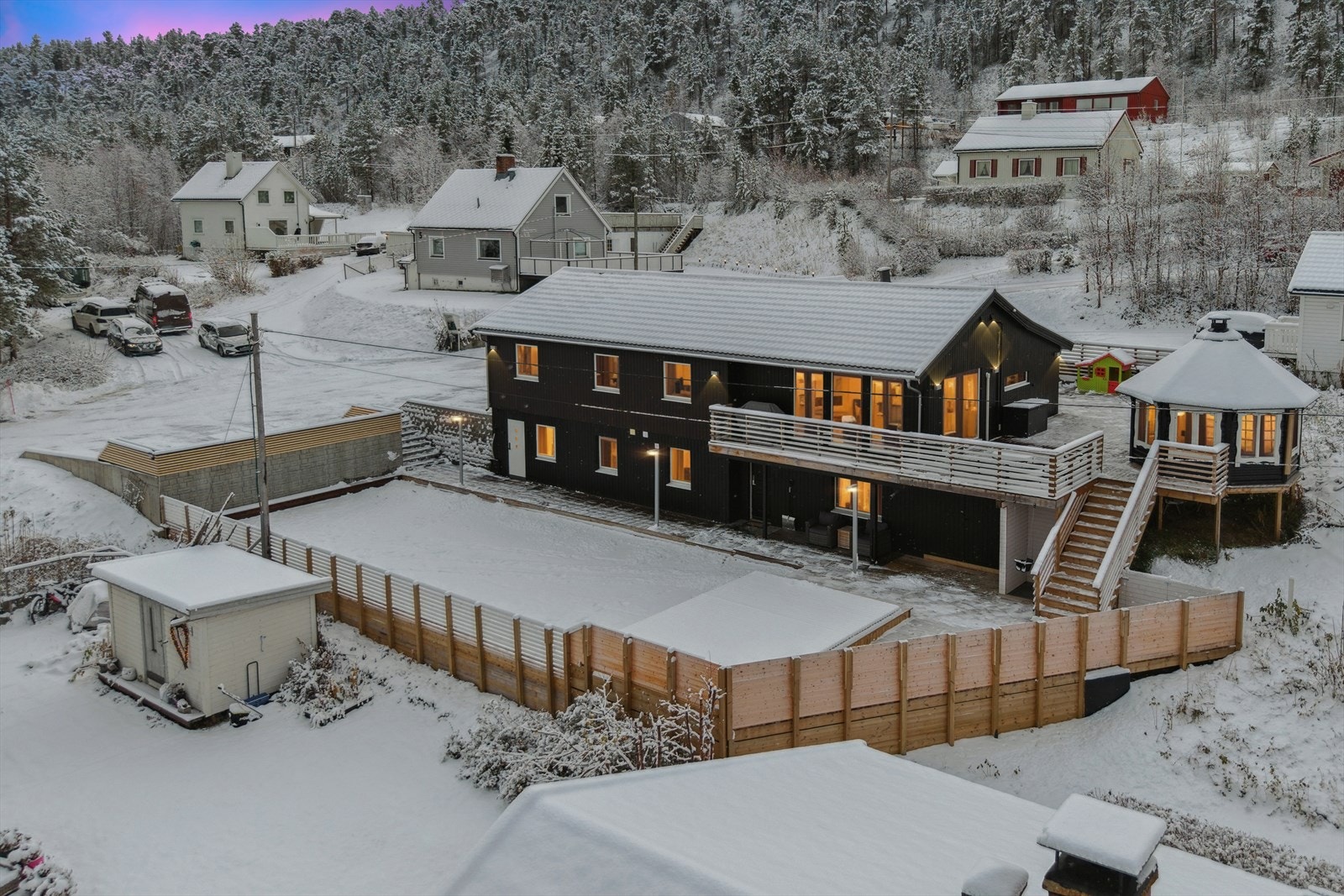 Velkommen til Storbakken 4, presentert av Johan Aslak Somby for DNB Eiendom Galleribilde