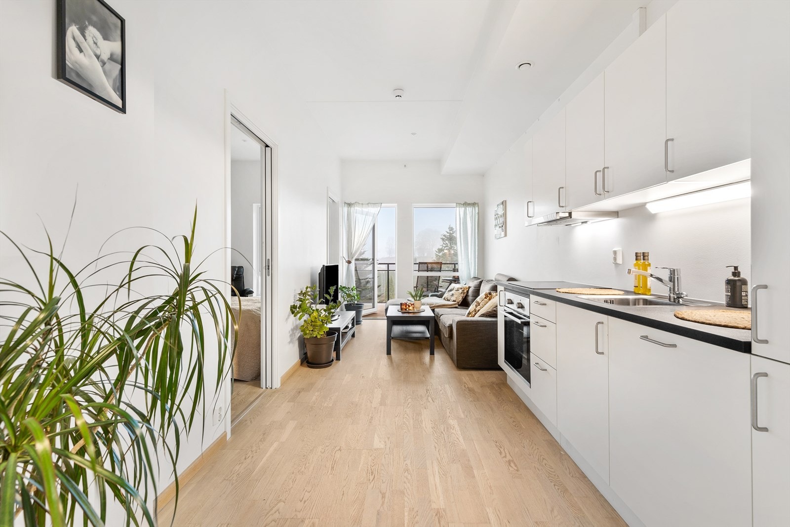 Velkommen til Kirkekeveien 36, presentert v/EiendomsMegler 1 Foto: Image Day Galleribilde