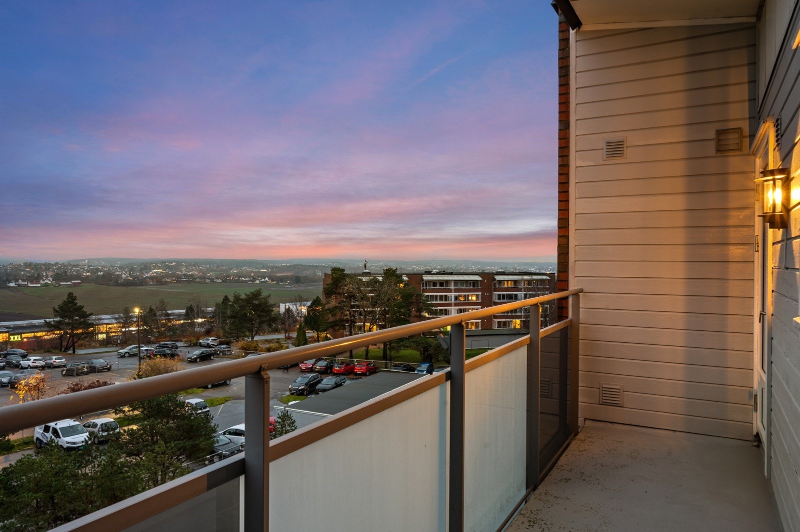 Luftig og god utsikt fra balkongen Galleribilde