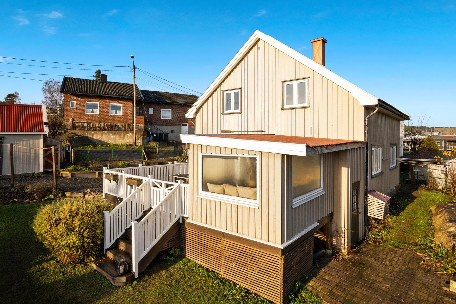 Det foreligger ikke tegninger eller byggetillatelse på overbygget. Galleribilde