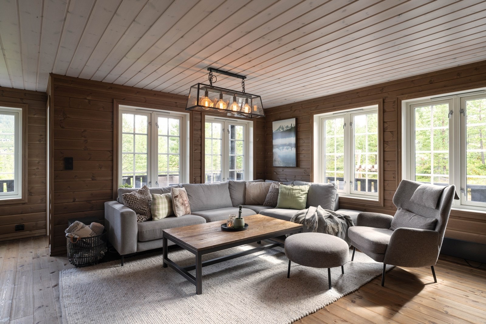 Hytta ble ferdigstilt i 2019 og fremstår som svært velholdt og godt utstyrt. Galleribilde