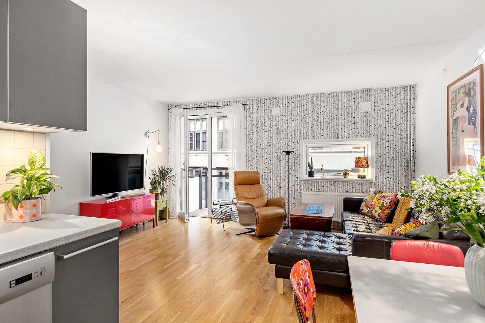 Den lyse og flotte stuen Galleribilde