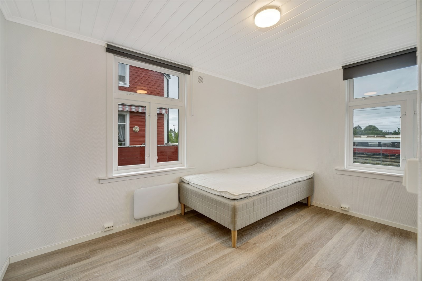 Soverom 1 er av god størrelse på 11,5m² Galleribilde