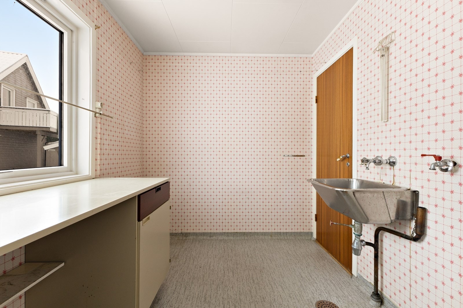 Vaskerom. Galleribilde